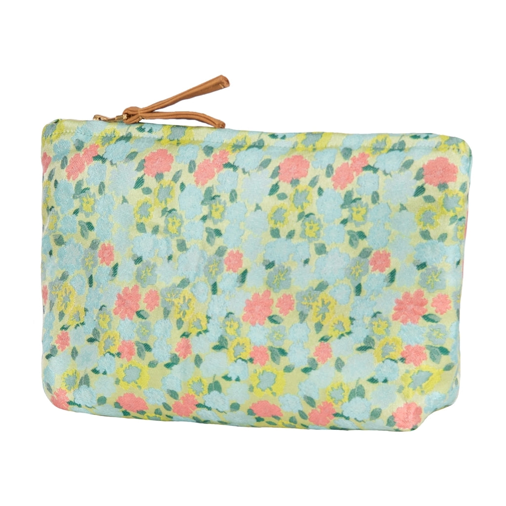 DAGNY #516-869/18 Pouch Flowers