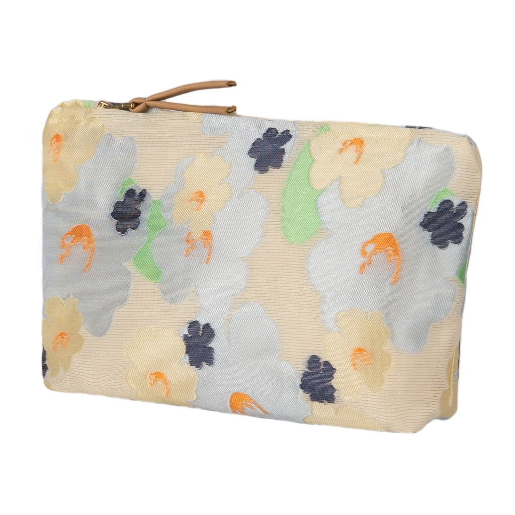 DAGNY #546-904/27 Pouch Flowers